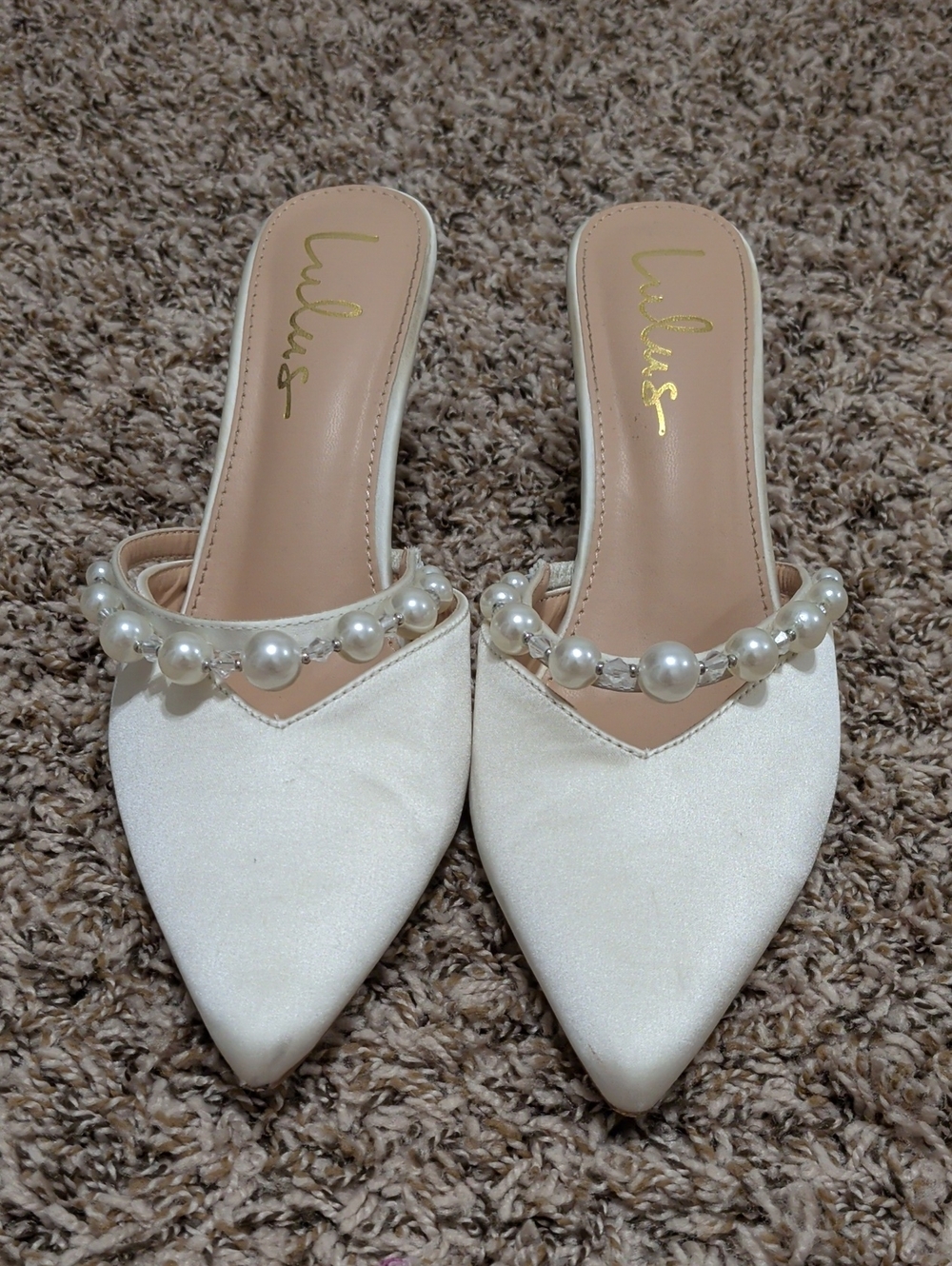 Lulu's Daryll white satin pearl embellished pointed toe mule pumps wedding - Picture 5 of 12